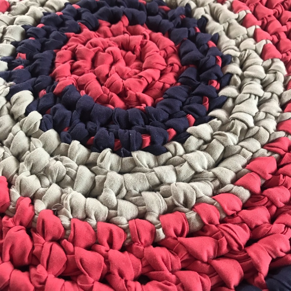 Rag Rug - Hand Crafted 🥰 - Picture 3 of 9